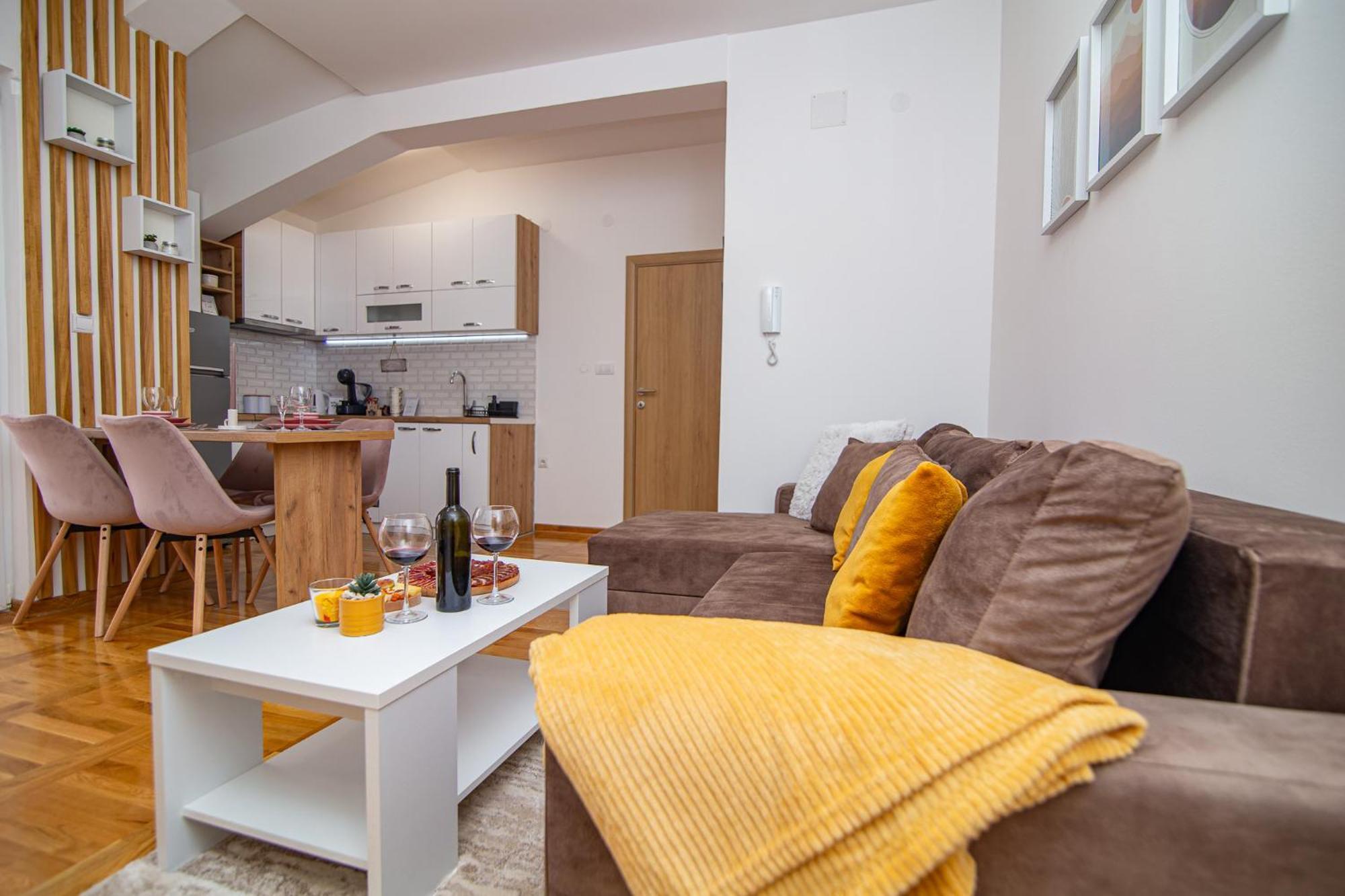 Bahus Apartment *